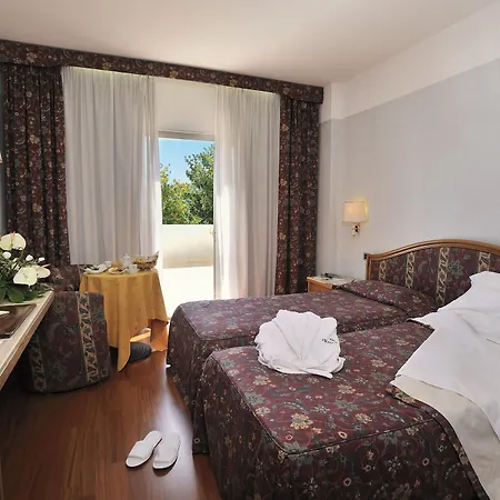 Plaza 4* Perugia