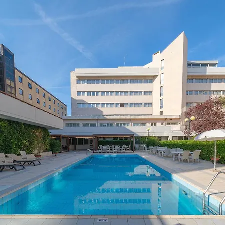 Hotel Plaza