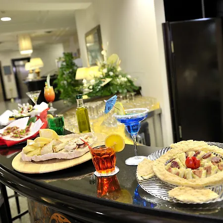 Hotel Plaza 4*