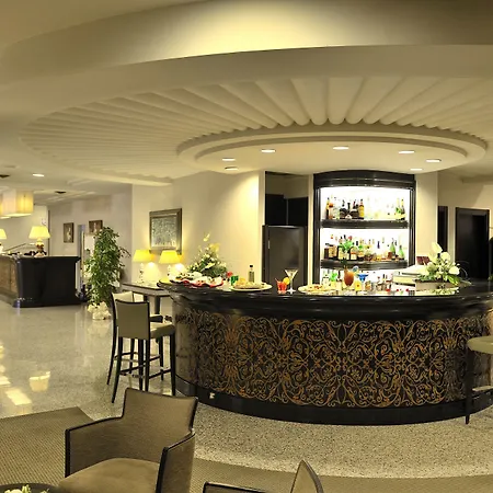 Hotel Plaza