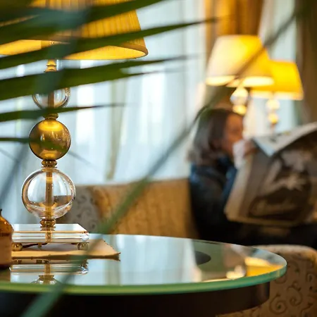Hotel Plaza 4*